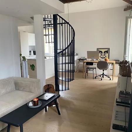 Appartement Loft In Port